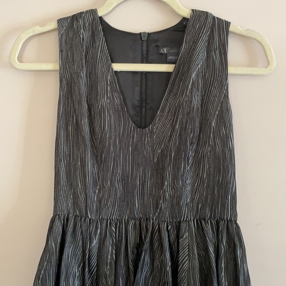 GEORGIO ARMANI  Exchange XS - Size 0 dress with POCKETS! Perfect for Petite - Picture 2 of 6